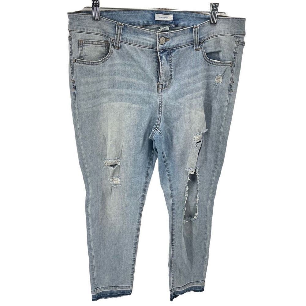 Blue Asphalt Womens Distressed Jeans Tapered Leg Light Wash Stretch Denim 14